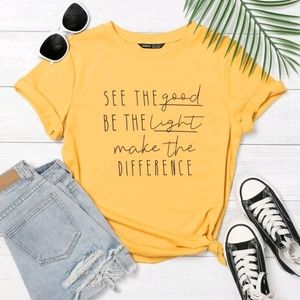 Cute yellow tee!